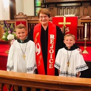 Meet your Posher, Dora